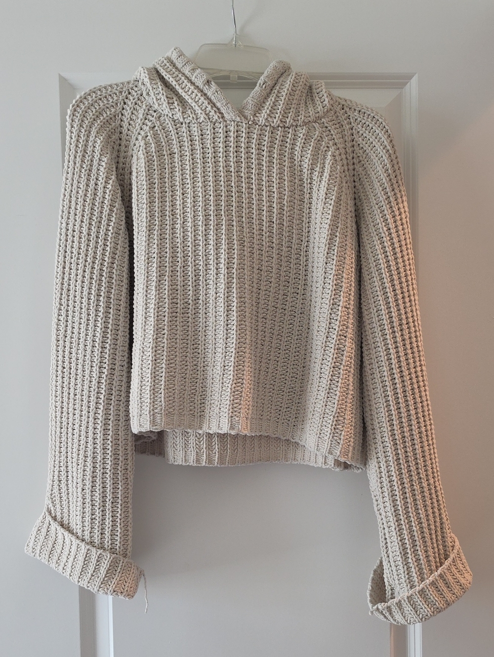 Daytrip Neutral Cream Chunky Hooded Crop Sweater